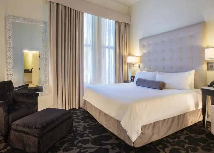 International House Hotel